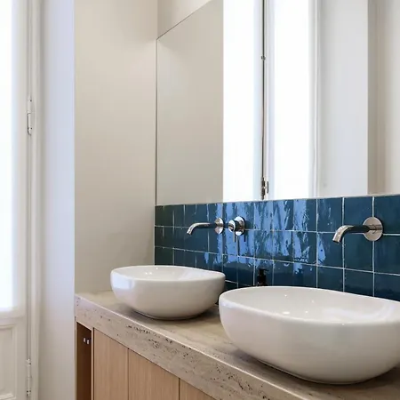 Canguroproperties - Arco Della Pace Apartman